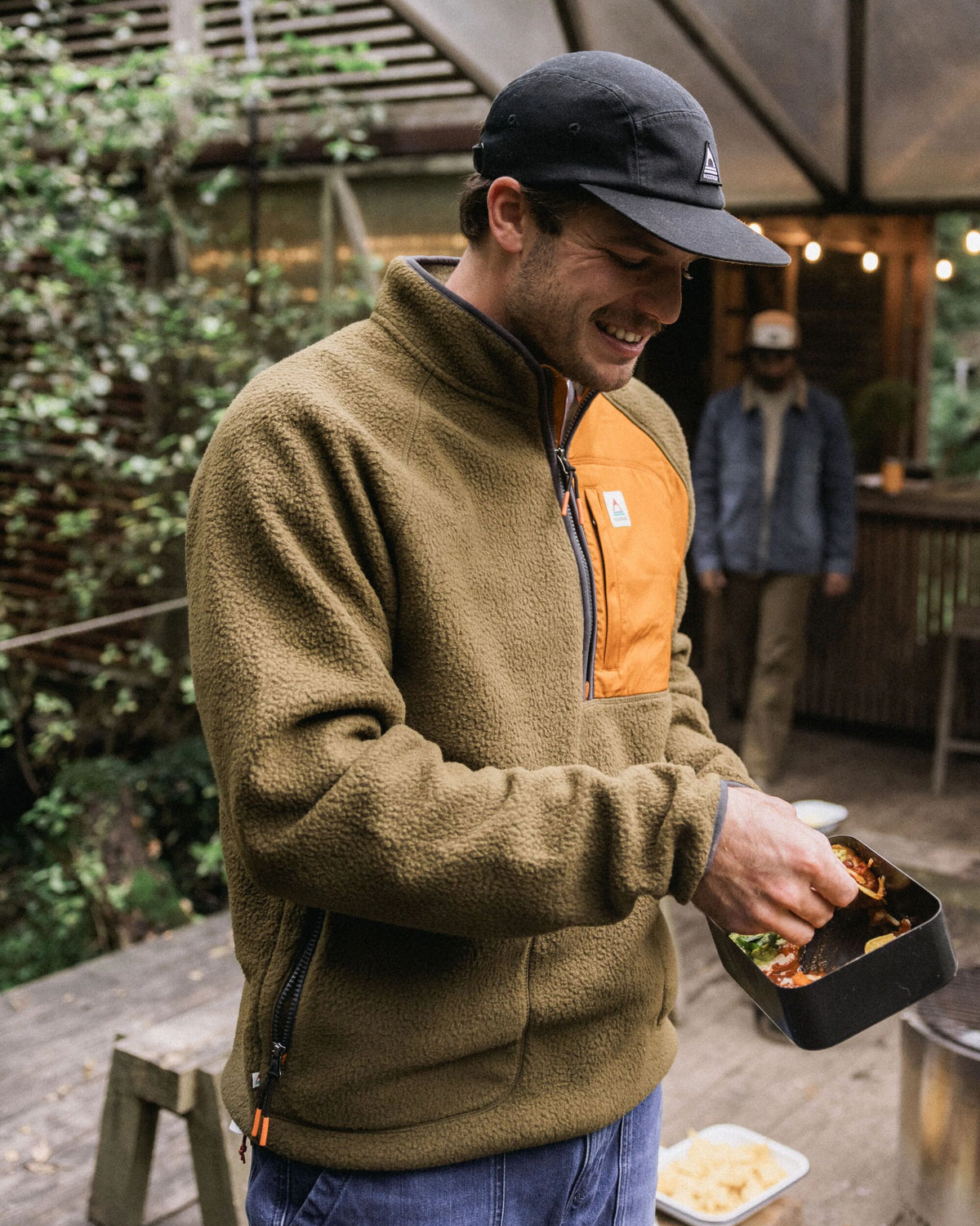 Offgrid 1/2 Zip Sherpa Fleece - Dark Olive - Lifestyle