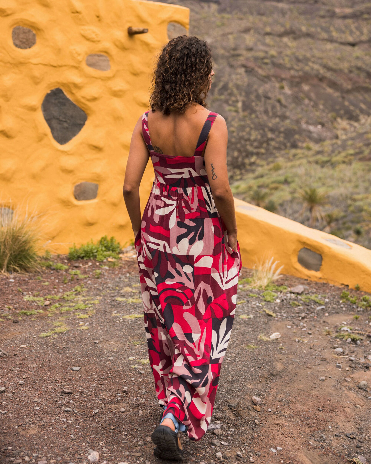 Soleis Woven Maxi Dress - Mountain Foliage Cranberry - Lifestyle