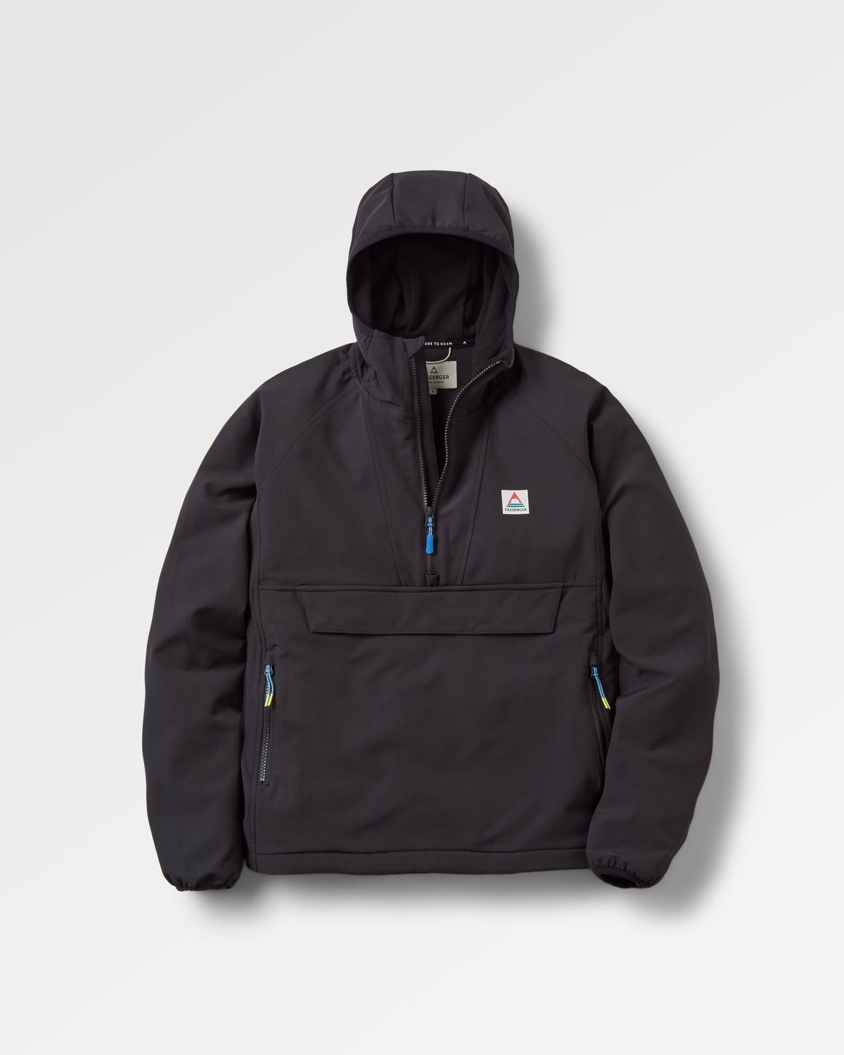 Ocean Softshell Anorak - Black - Flatlay