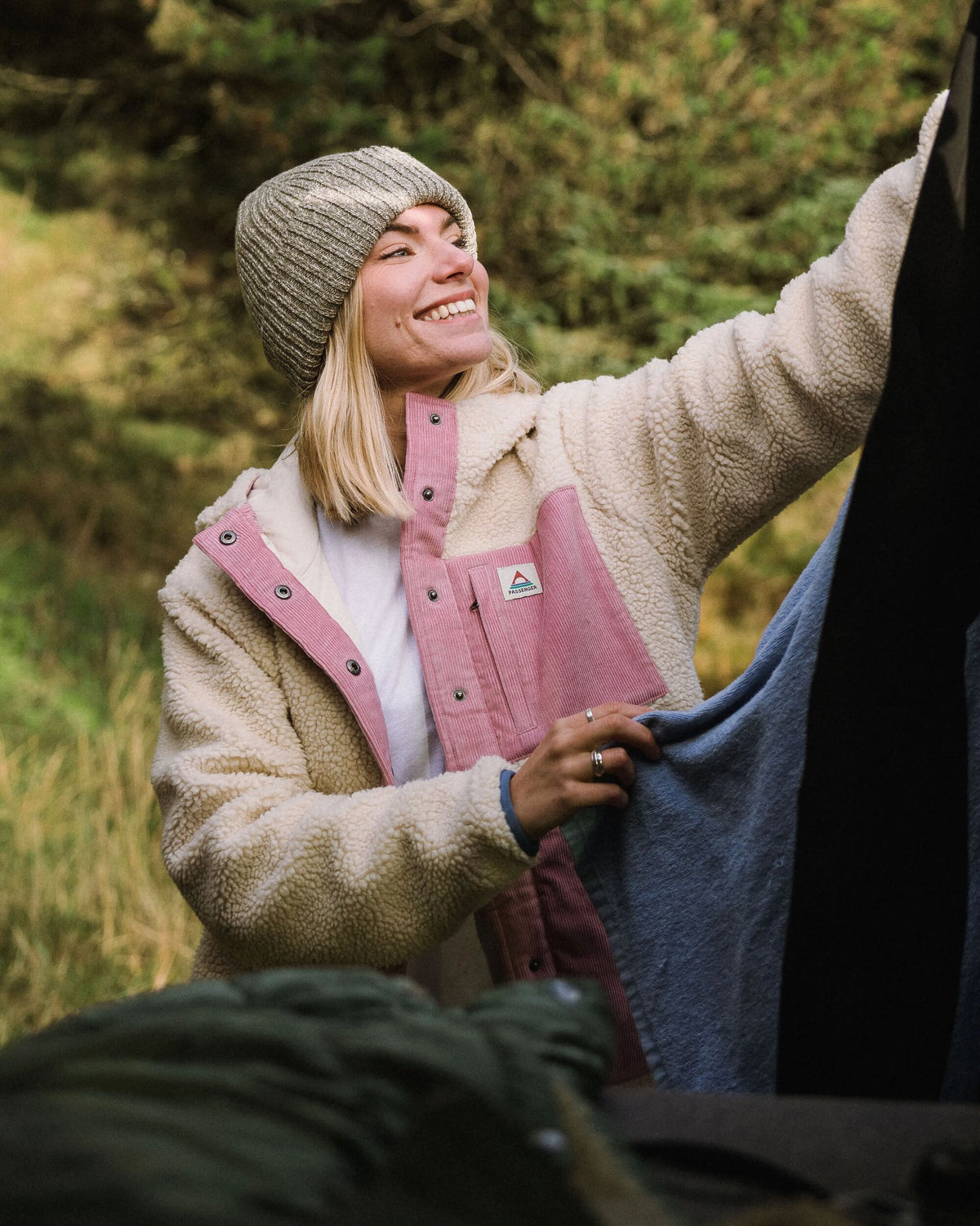 Clover Sherpa Hooded Fleece - Oat - Lifestyle