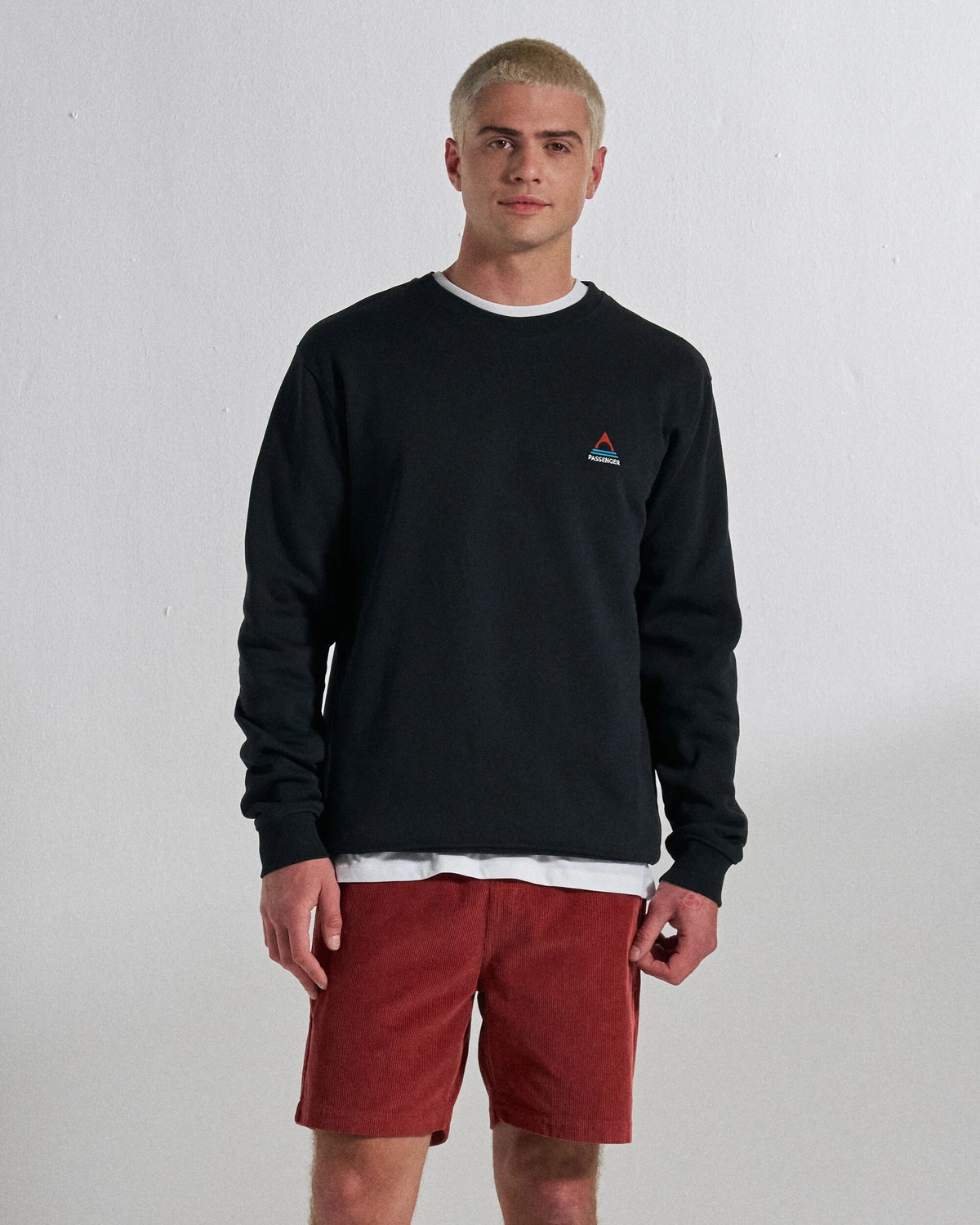 Vita Sweatshirt - Black - Studio Model