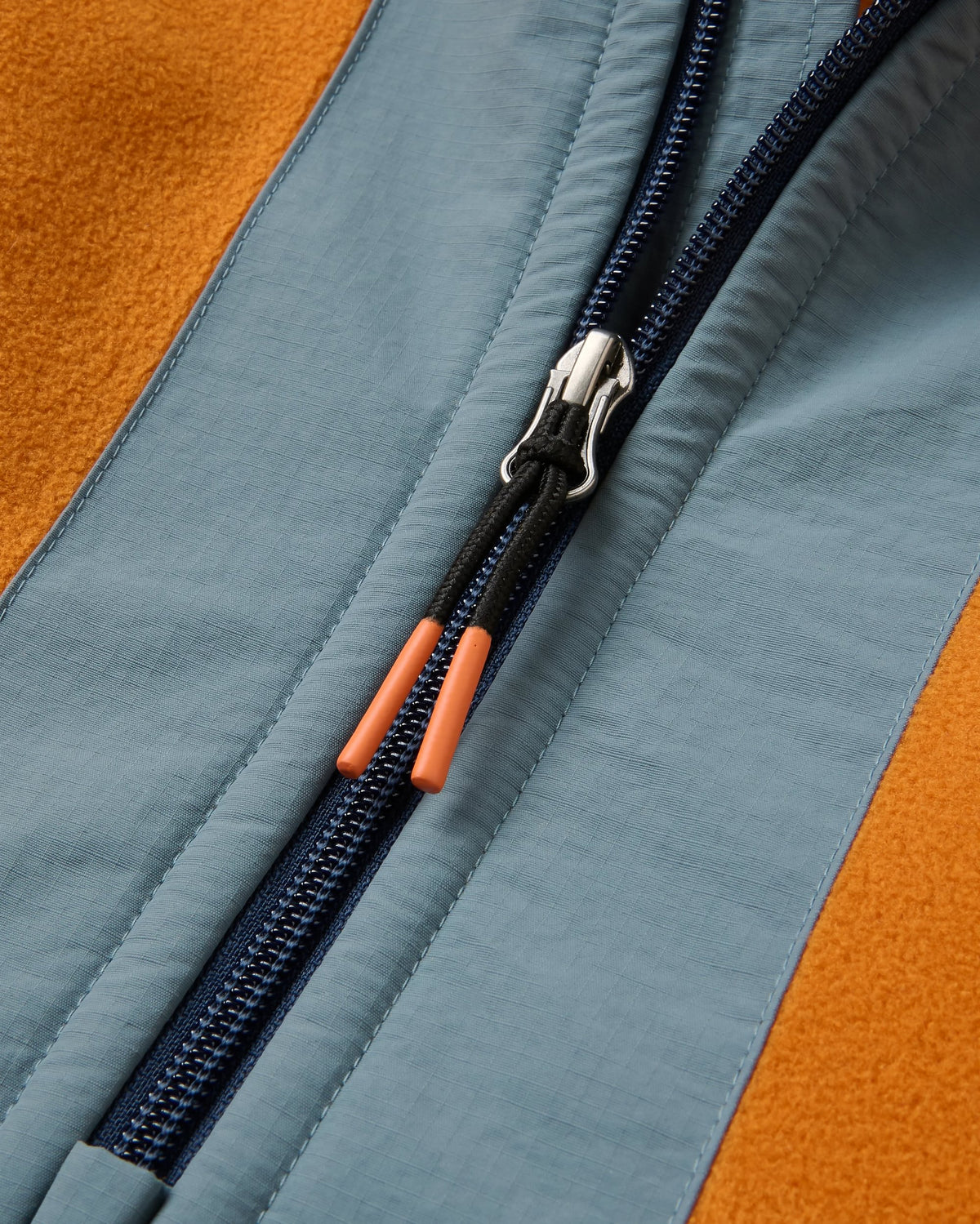 Woodland Hooded Polartec® Fleece - Retro Orange/Tidal Blue - Flatlay