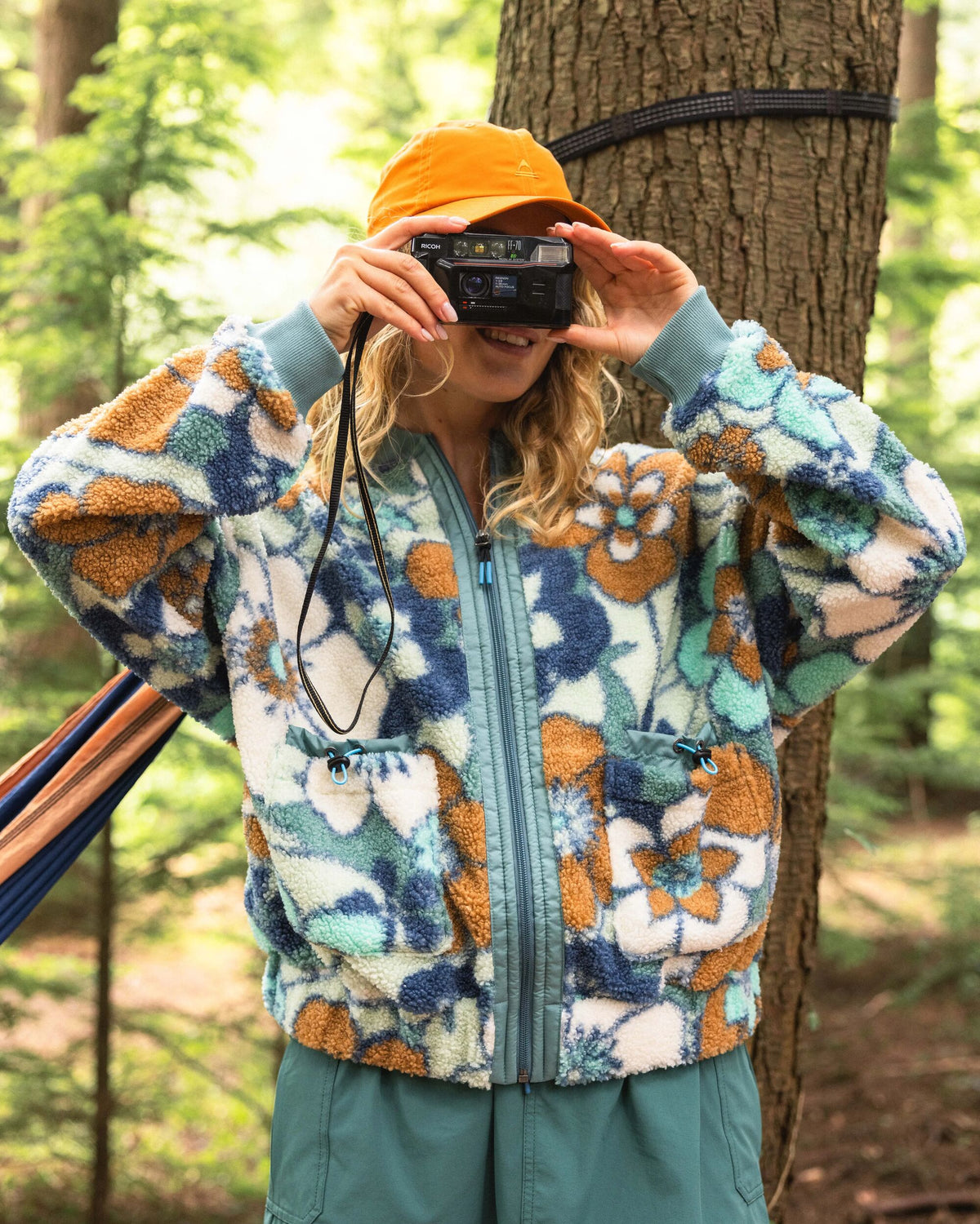 Lucia Sherpa Fleece - Vintage Floral Aqua - Lifestyle