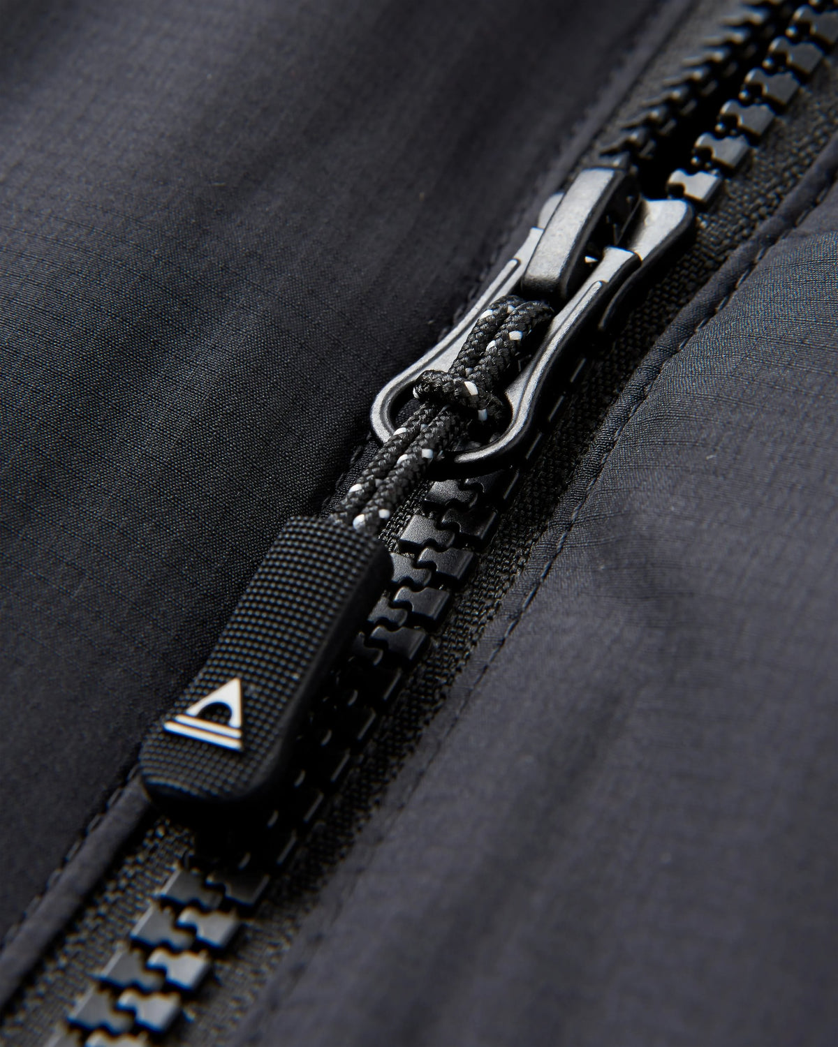 Daybreak Lightweight Thermore® Insulated Jacket - Black - Flatlay
