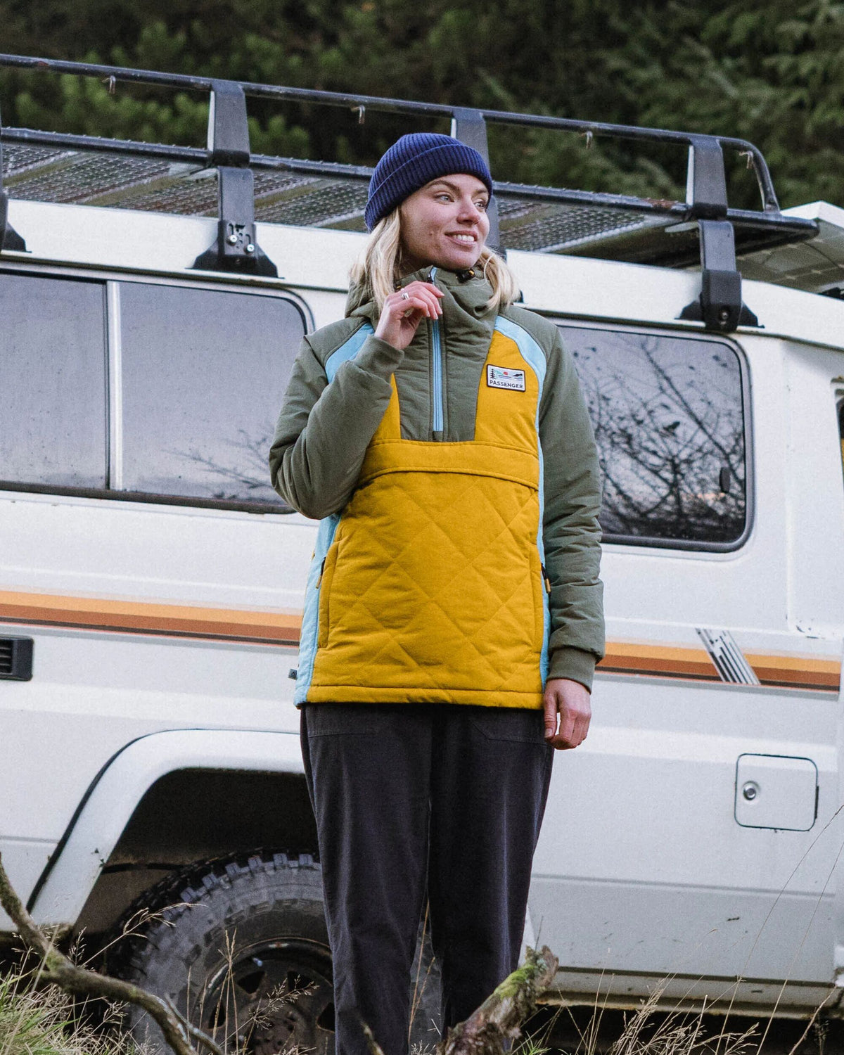 Ocean Insulated Anorak - Dusty Olive/Heritage Yellow - Lifestyle