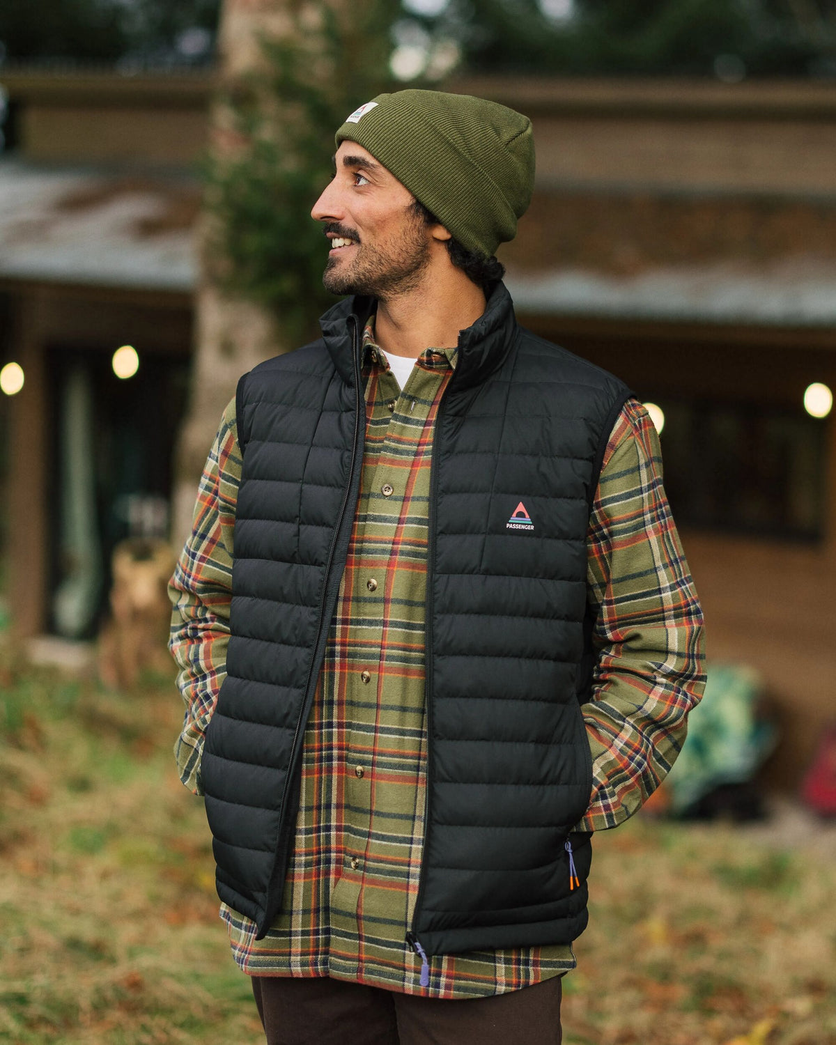 Ashland Down Gilet - Black - Lifestyle