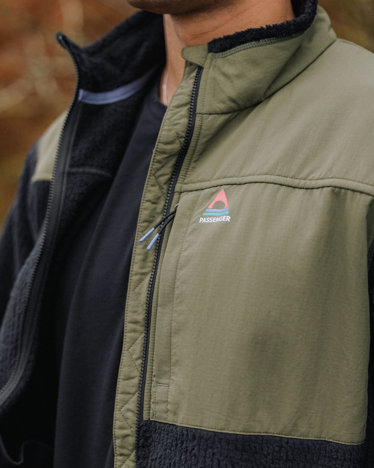 Venturescape Men's Fleece - Black/Khaki - Lifestyle