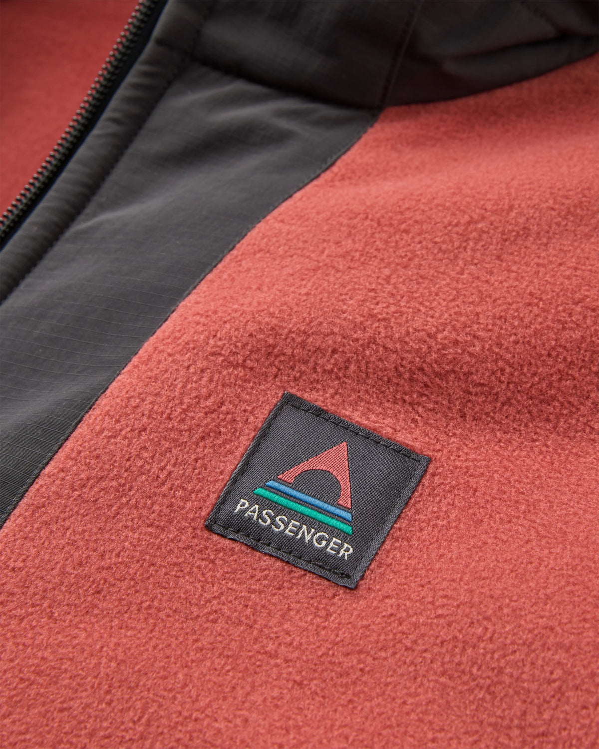 Woodland Hooded Polartec® Fleece - Redwood/Charcoal - Flatlay