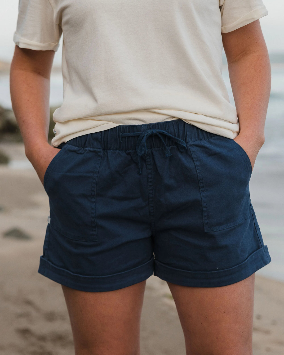 Carriso Cotton Short - Dark Denim - Lifestyle