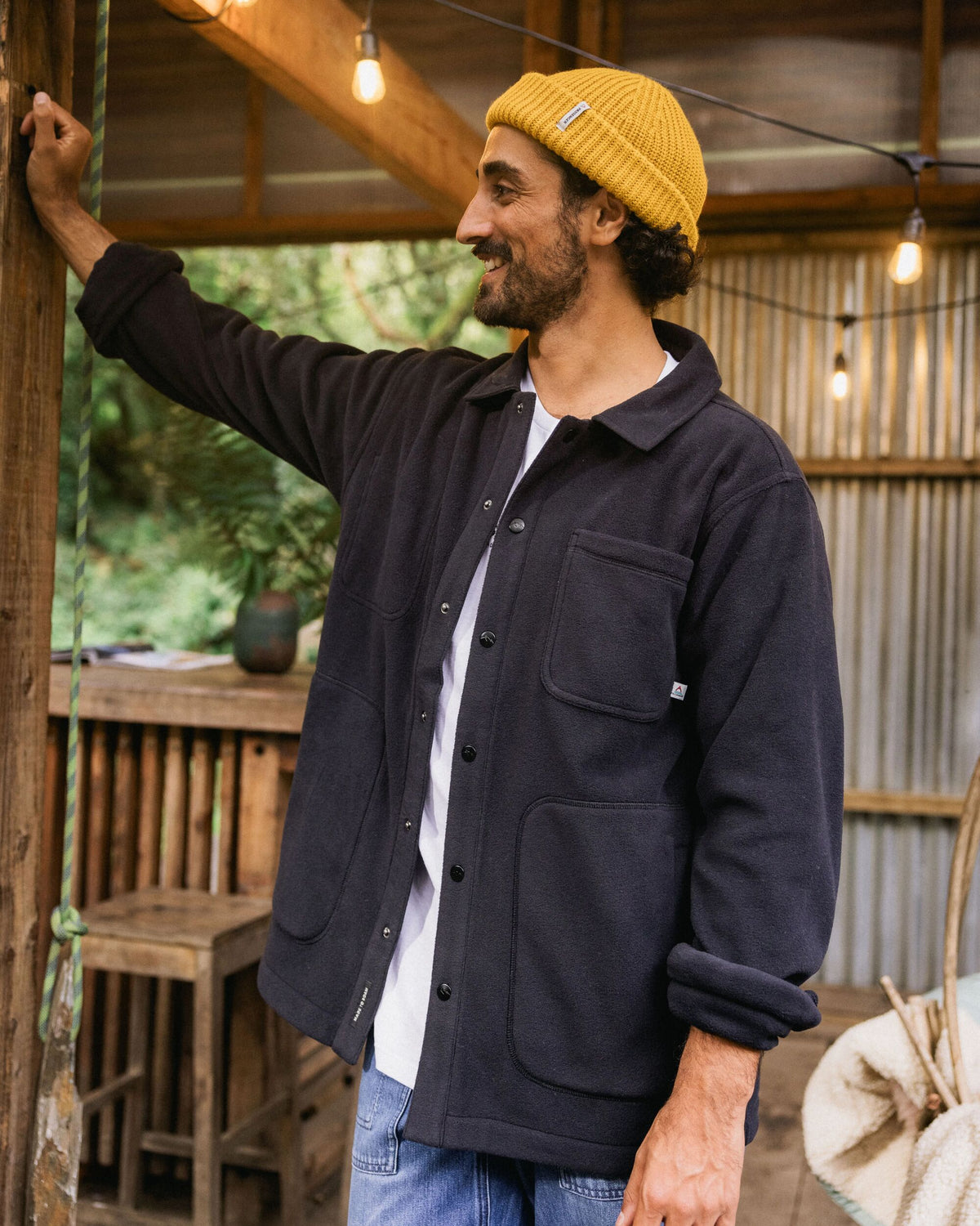 Adapt Polartec® Overshirt - Black - Lifestyle