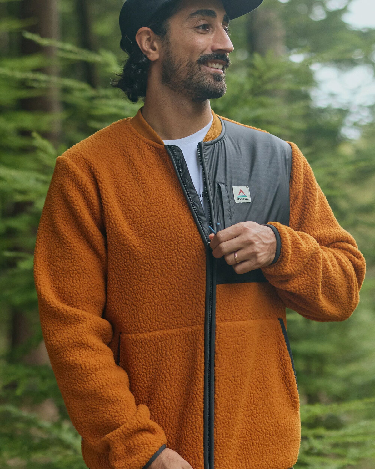 Reconnect Sherpa Fleece - Retro Orange - Lifestyle