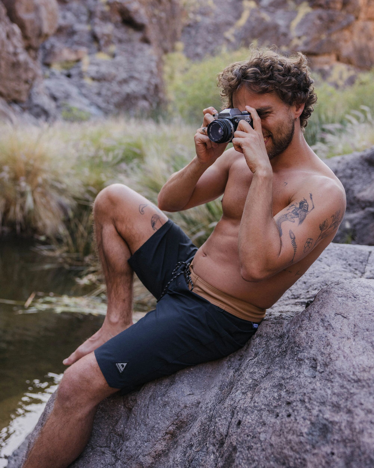 Cruiser NetPlus® 21" Boardshort - Black - Lifestyle