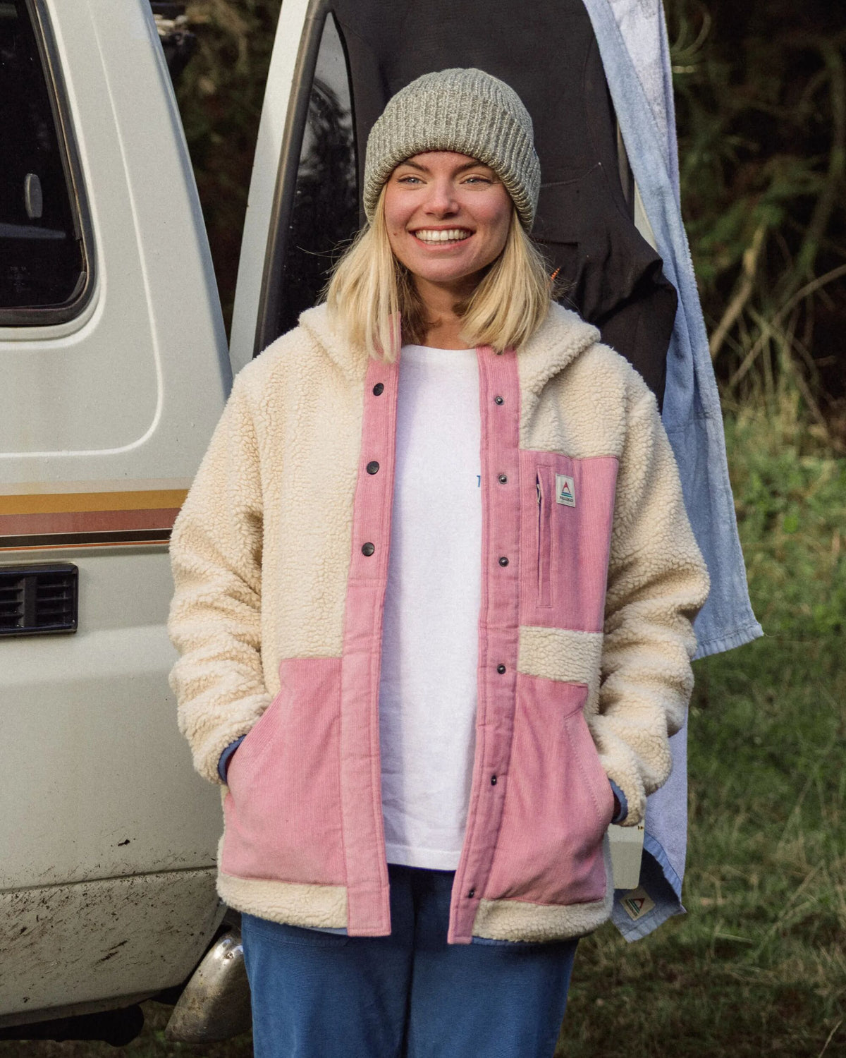 Clover Sherpa Hooded Fleece - Oat - Lifestyle