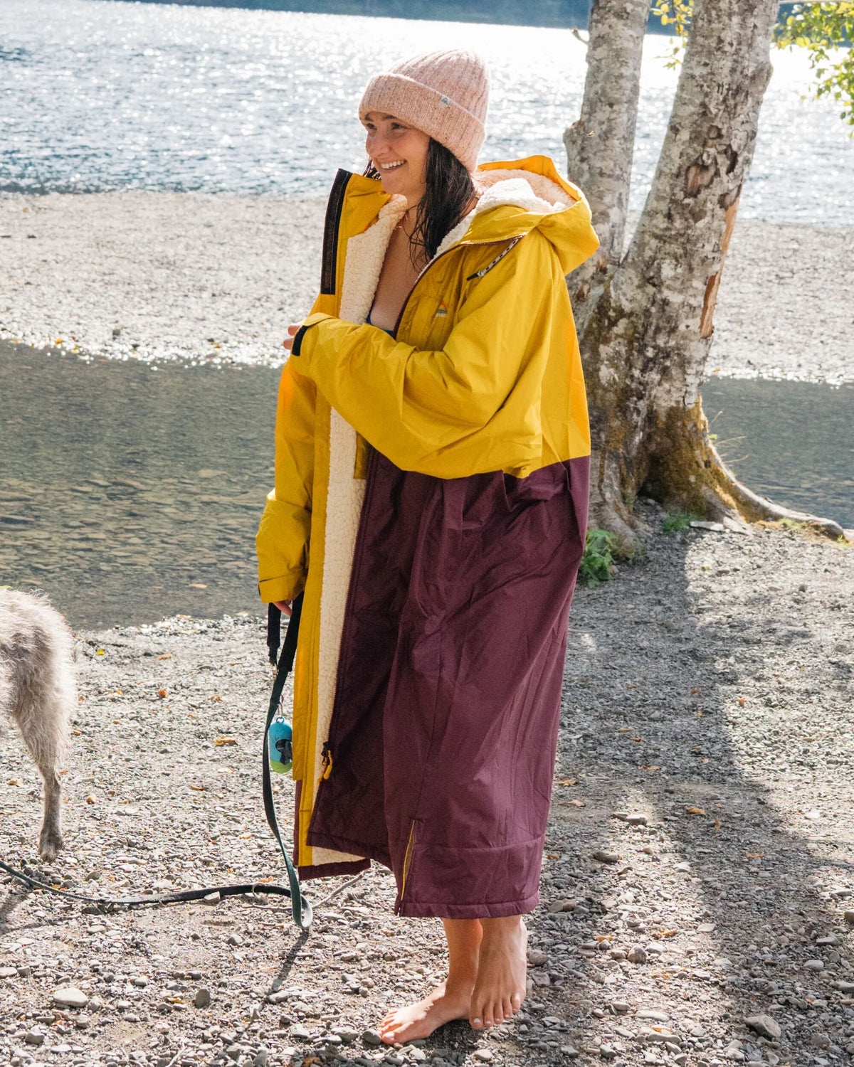 Waves Sherpa Lined Changing Robe - Fig/Heritage Yellow - Lifestyle - Female