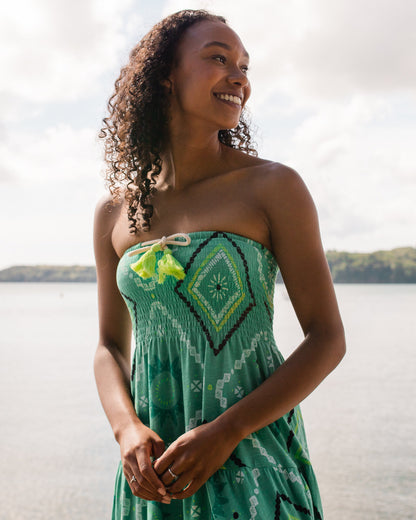 Fareway Maxi Skirt - Sunburst Green Spruce - Lifestyle