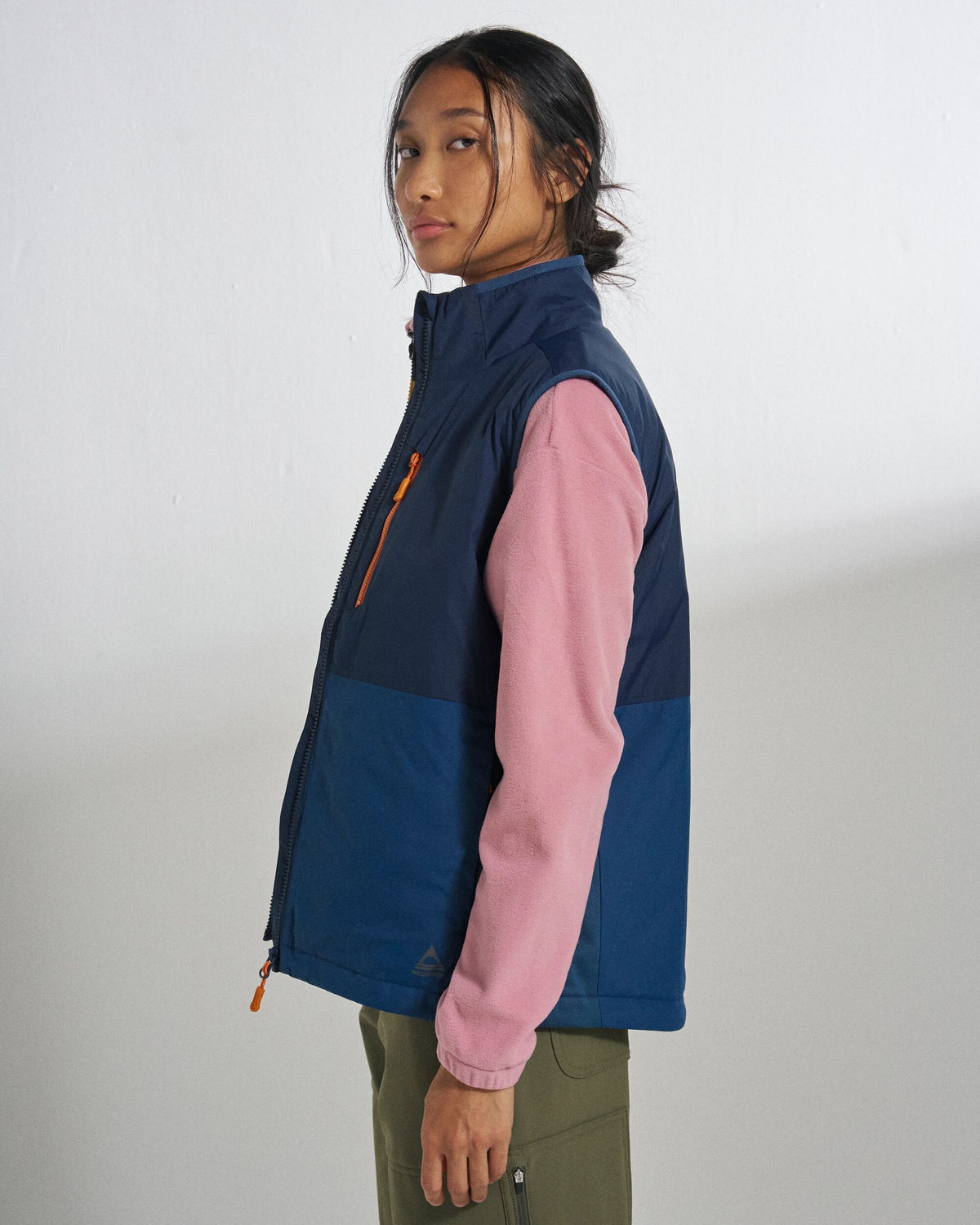 Shasta Lightweight Thermore® Insulated Vest - Rich Navy/Dark Denim - Studio Model