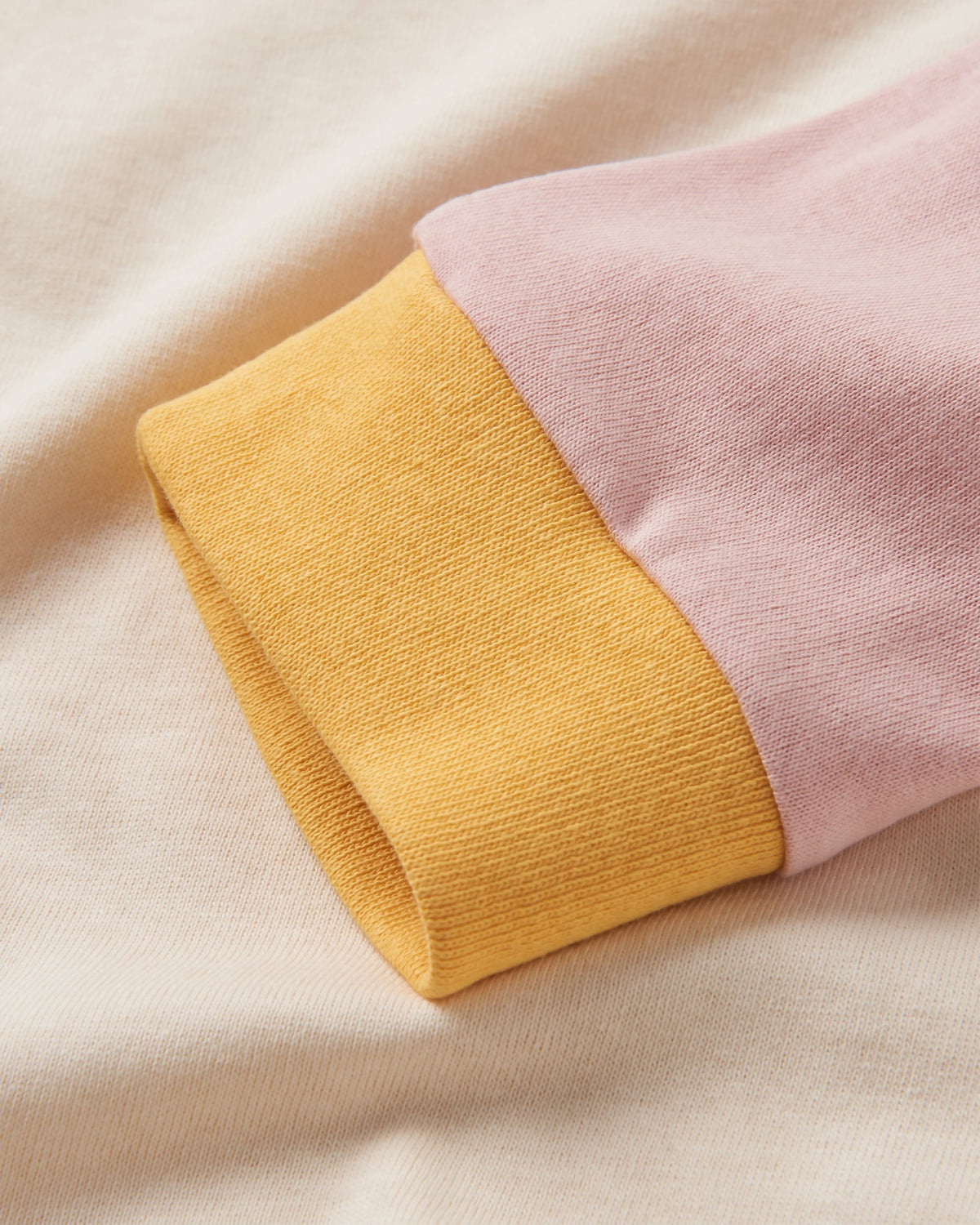Riser LS T-Shirt - Birch - Flatlay