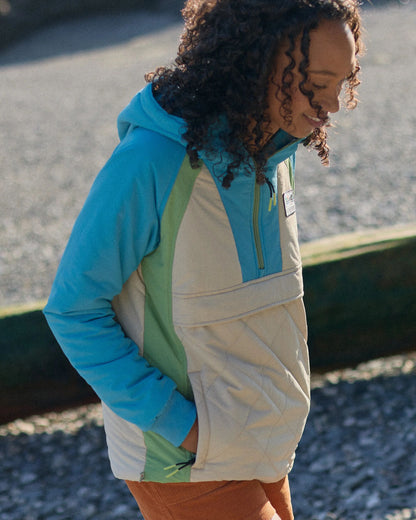Ocean Insulated Anorak - Bluejay/Feather - Lifestyle
