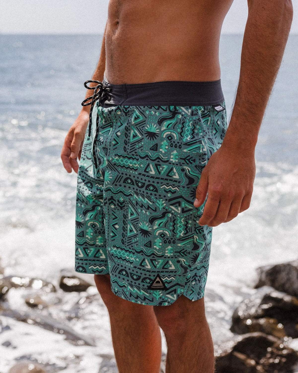 Cruiser Netplus® 19" Boardshort - Elemental Geo Arctic - Lifestyle