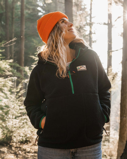 Maine 1/2 Zip Sherpa Fleece - Black - Lifestyle