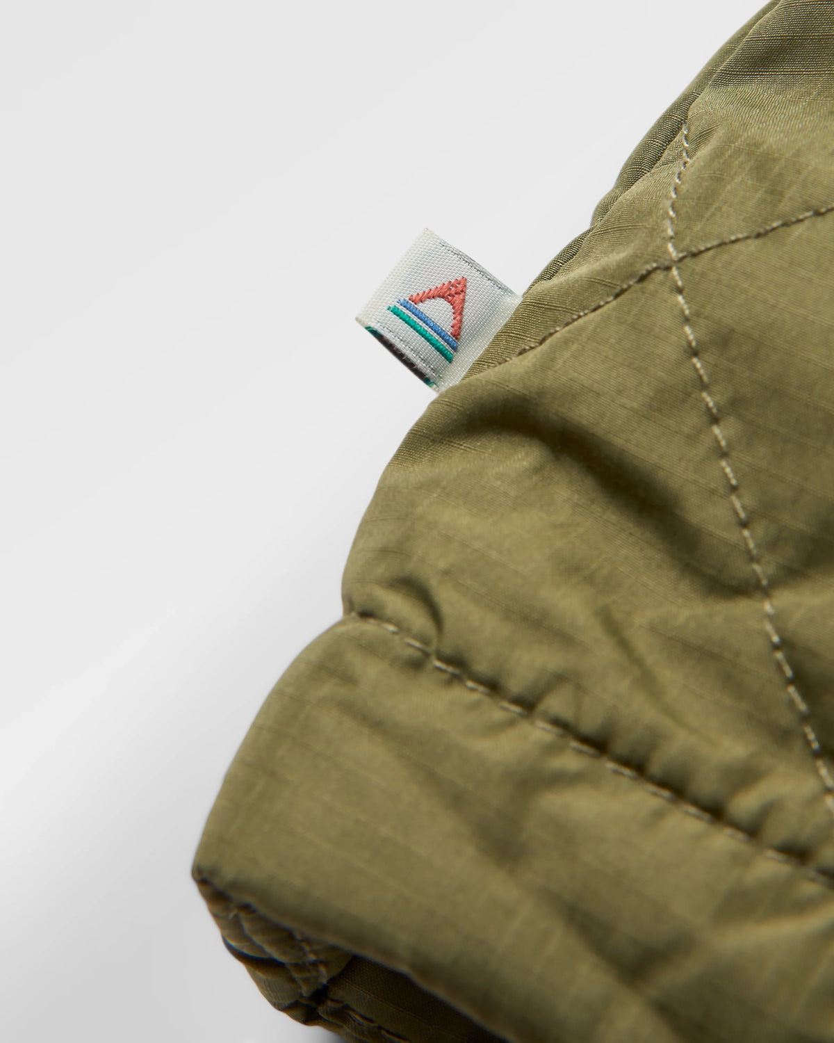 Oceanic Insulated Anorak - Black/Khaki - Flatlay