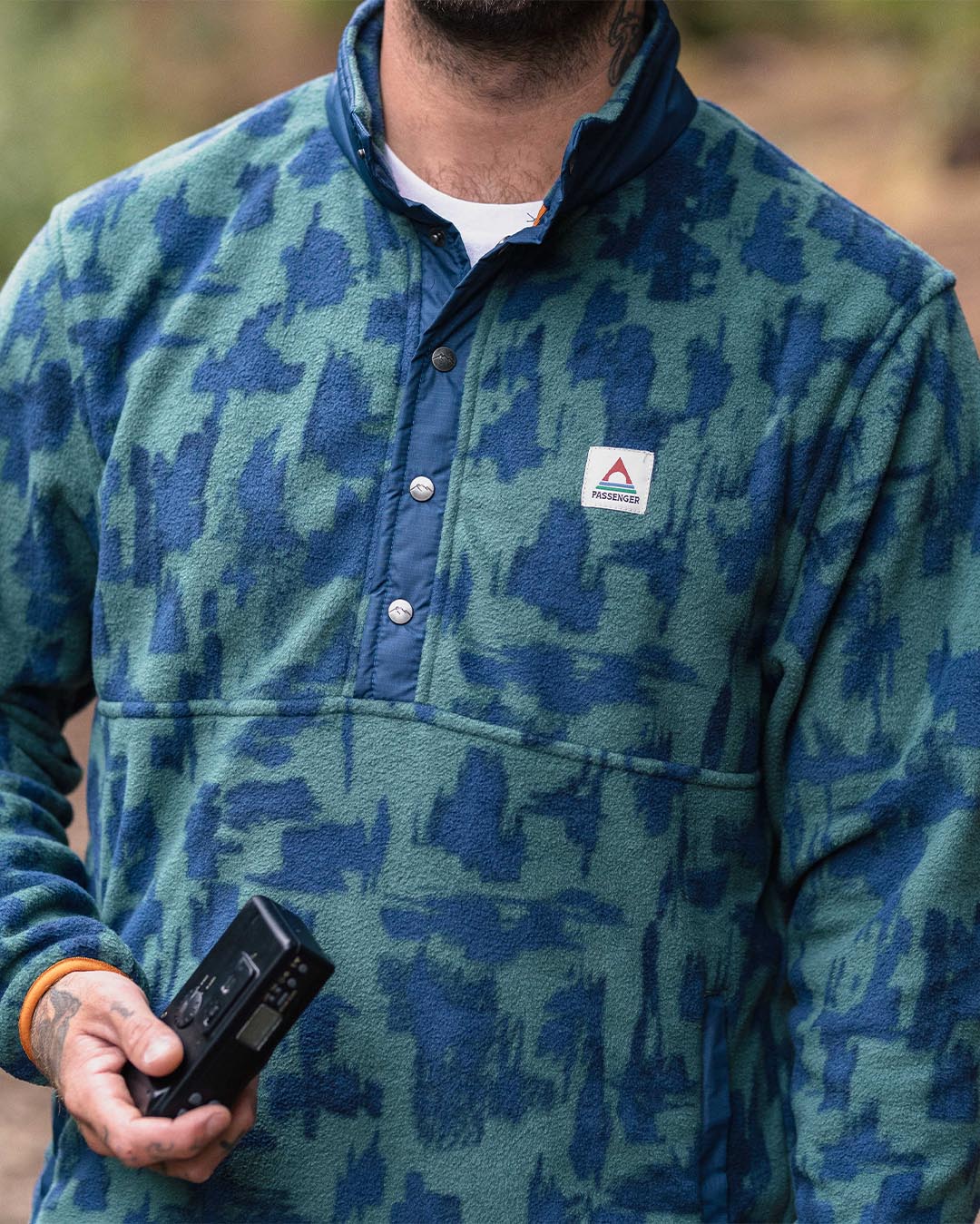 Adrift Polar Fleece - Oak Patch Deep Ocean - Lifestyle