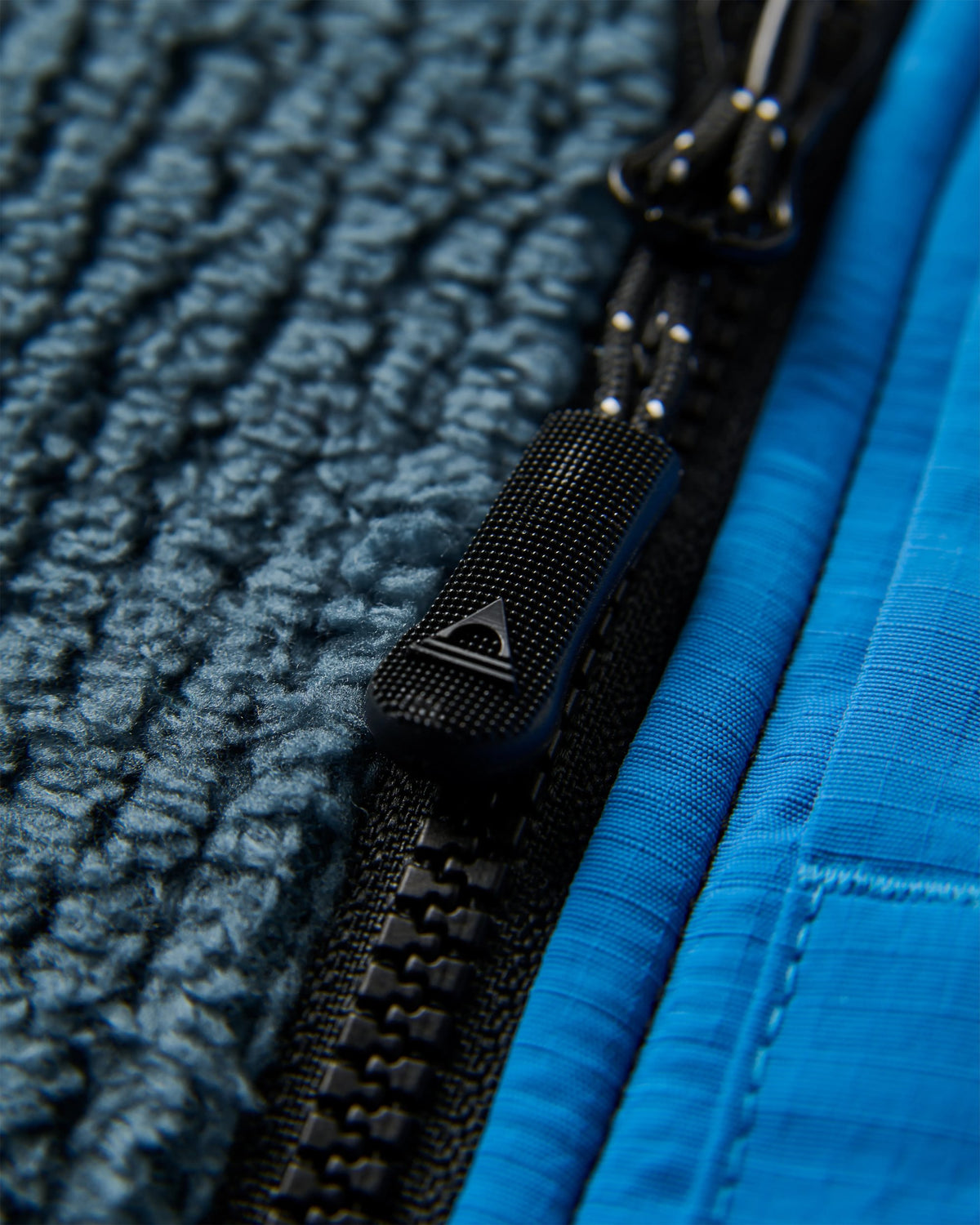 Venturescape Men's Fleece - Storm Grey/Black - Flatlay