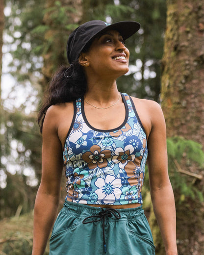 Mantra Active Crop Top - Vintage Floral Aqua - Lifestyle