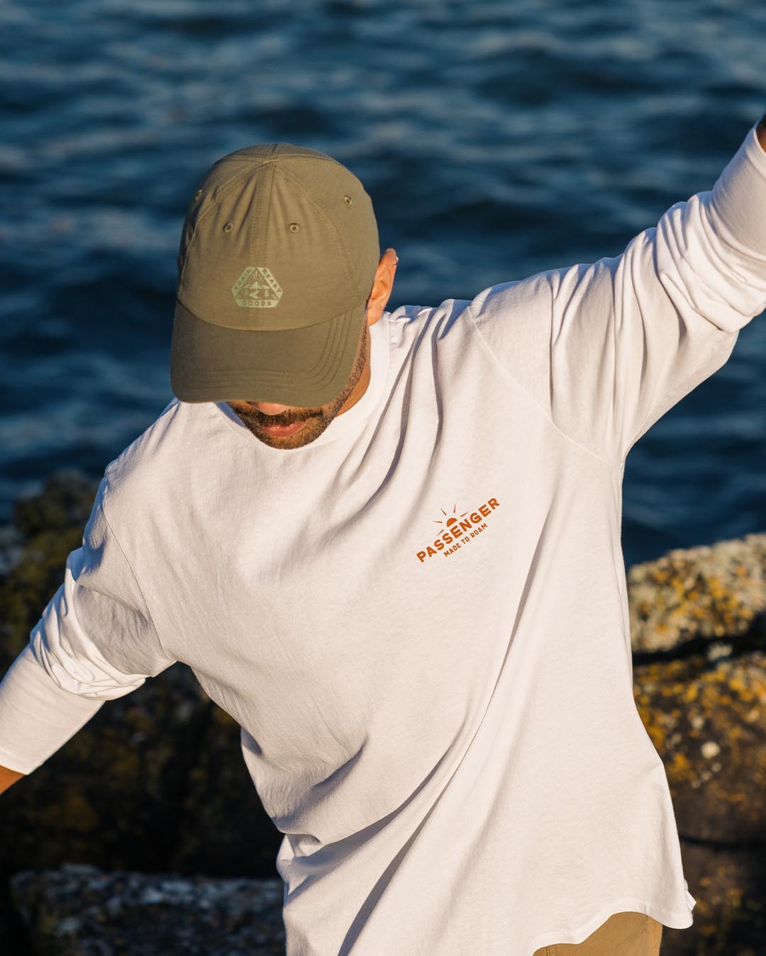 Roam Free LS T-Shirt - White - Lifestyle