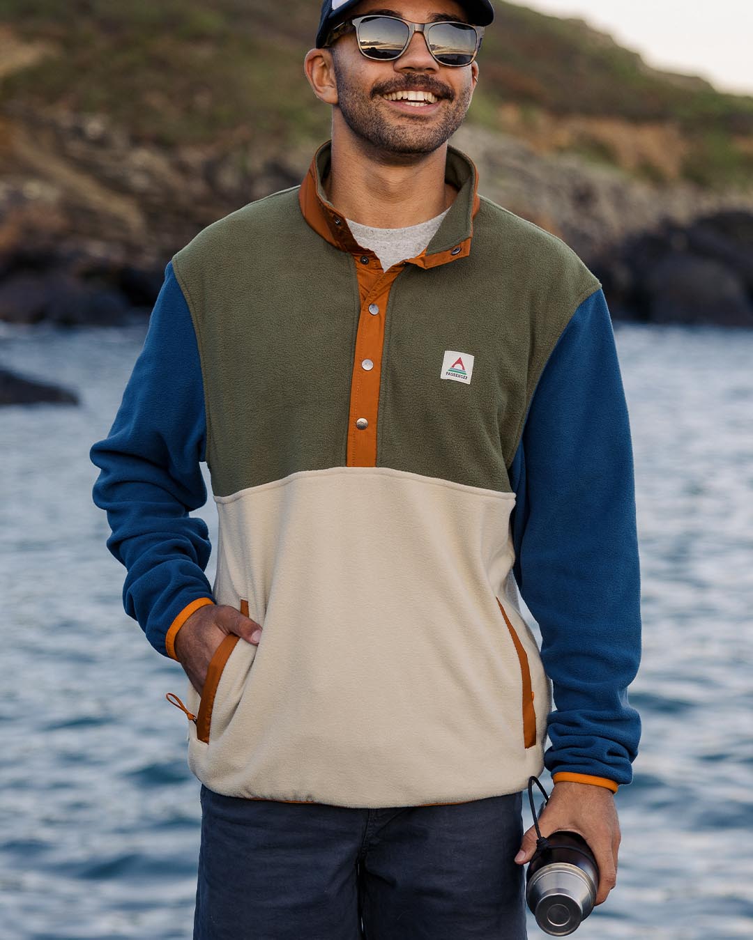 Adrift Polar Fleece - Khaki/Oatmeal - Lifestyle