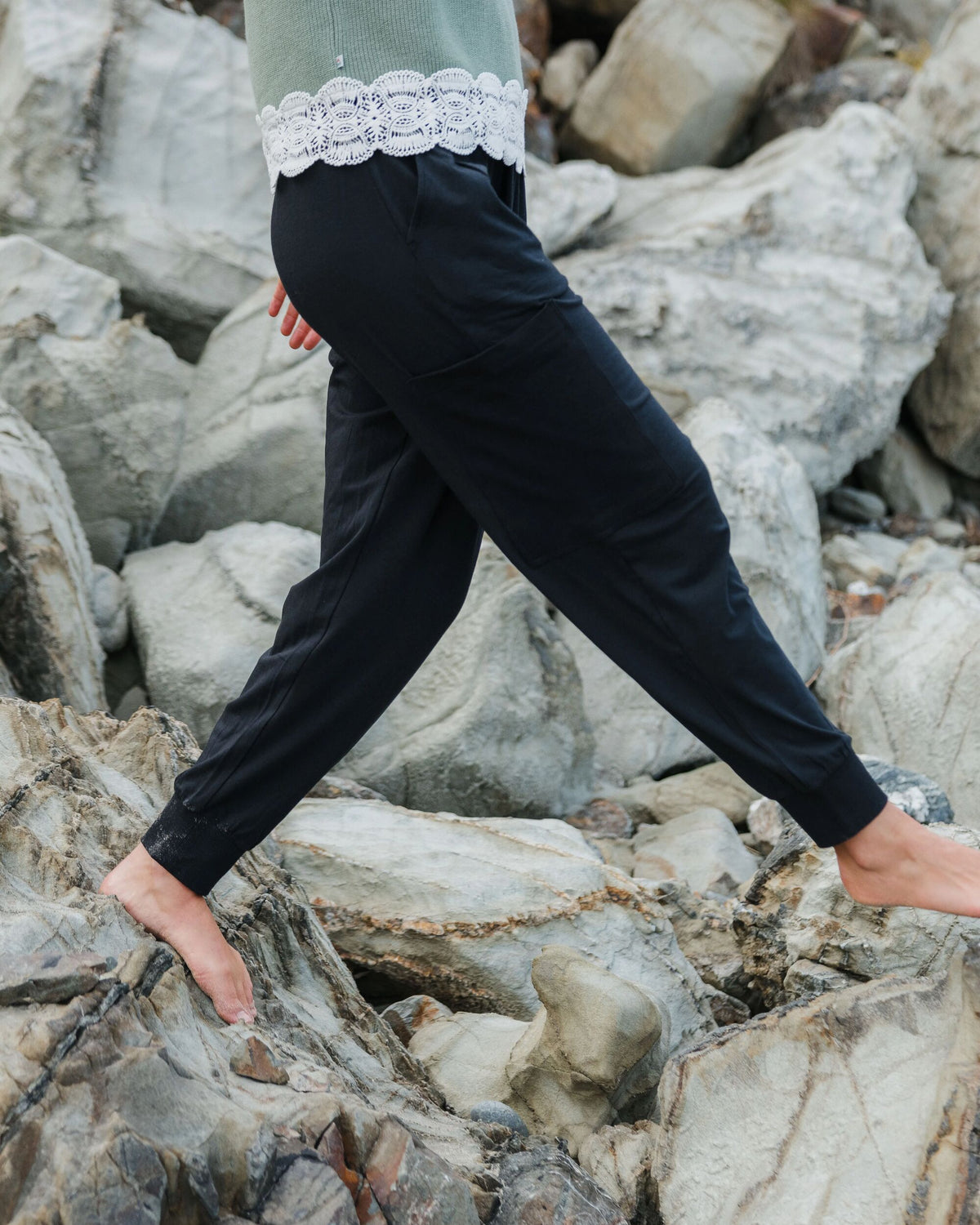 Day Dream Trouser - Black - Lifestyle