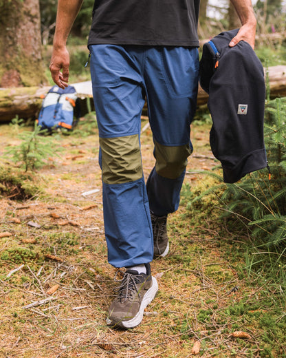 Stride Active Trail Jogger - Dark Denim - Lifestyle