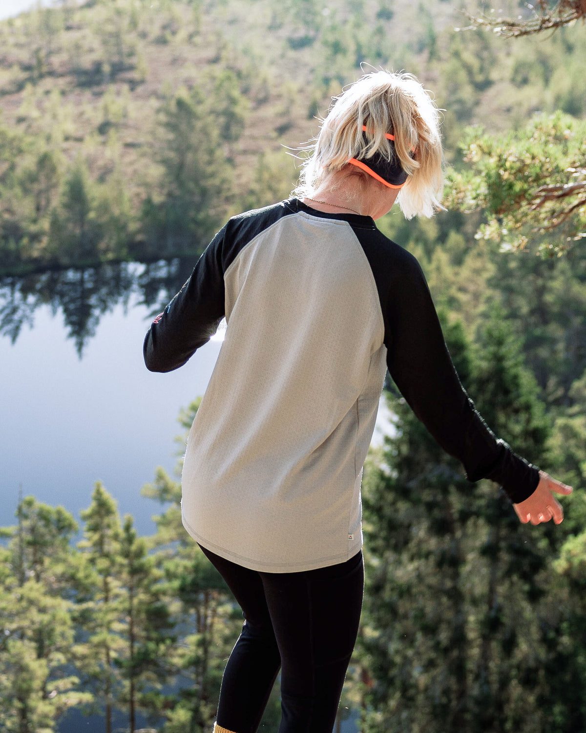 Atlantis Base Layer LS T-Shirt - Black/Grey Marl - Lifestyle