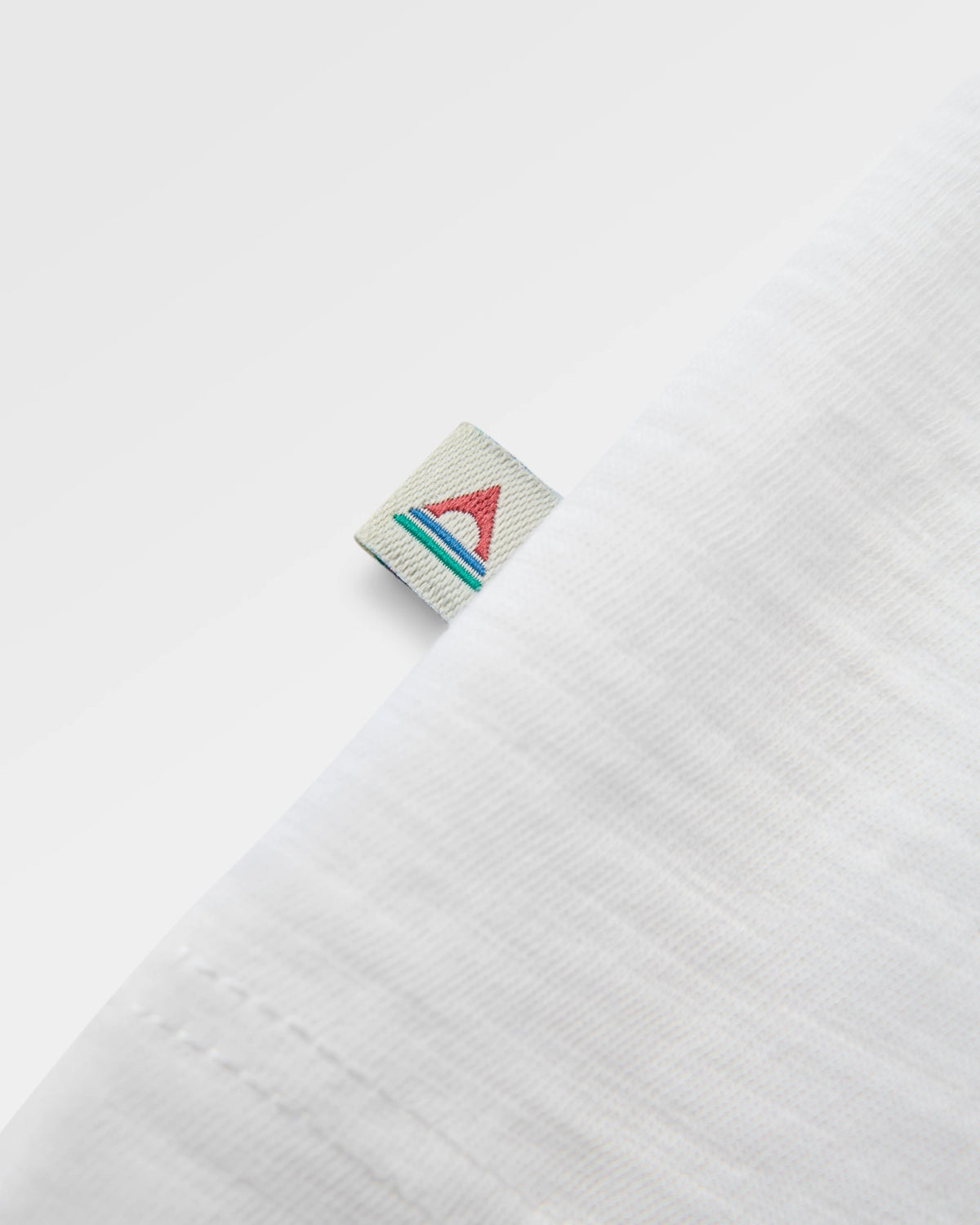 Roam Further T-Shirt - White - Flatlay