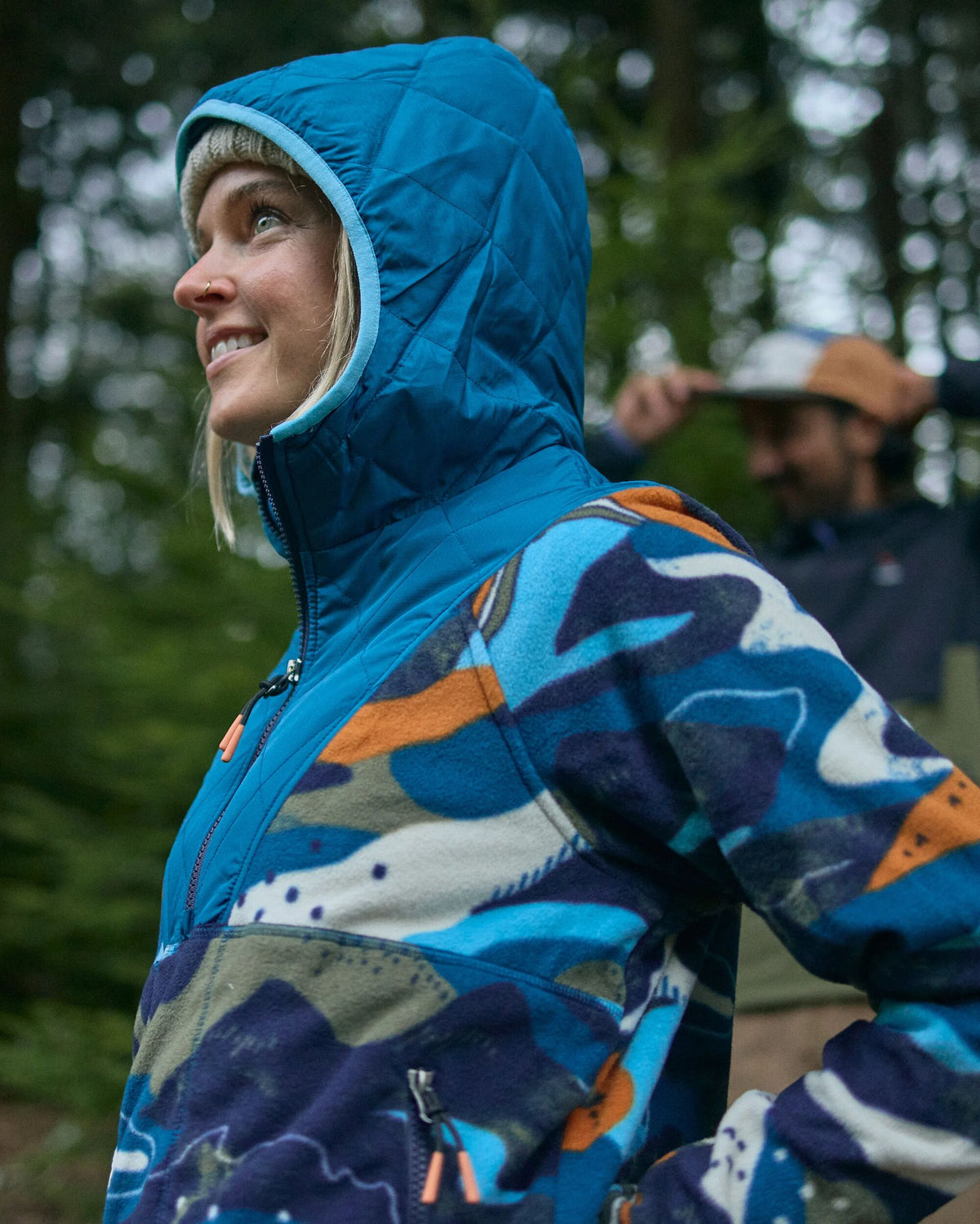 Juana Polar Hooded Fleece - Adventure Tidal Blue - Lifestyle