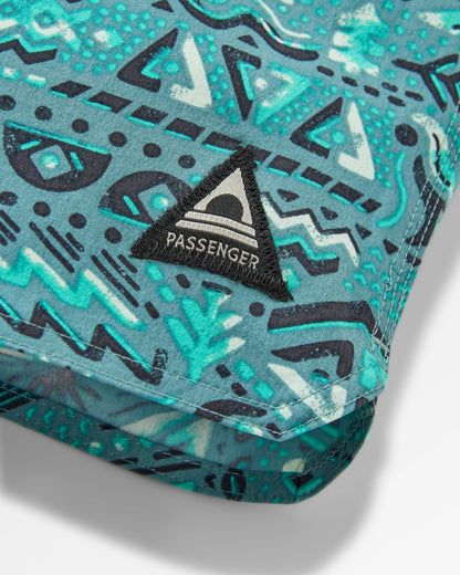 Cruiser Netplus® 19" Boardshort - Elemental Geo Arctic - Flatlay
