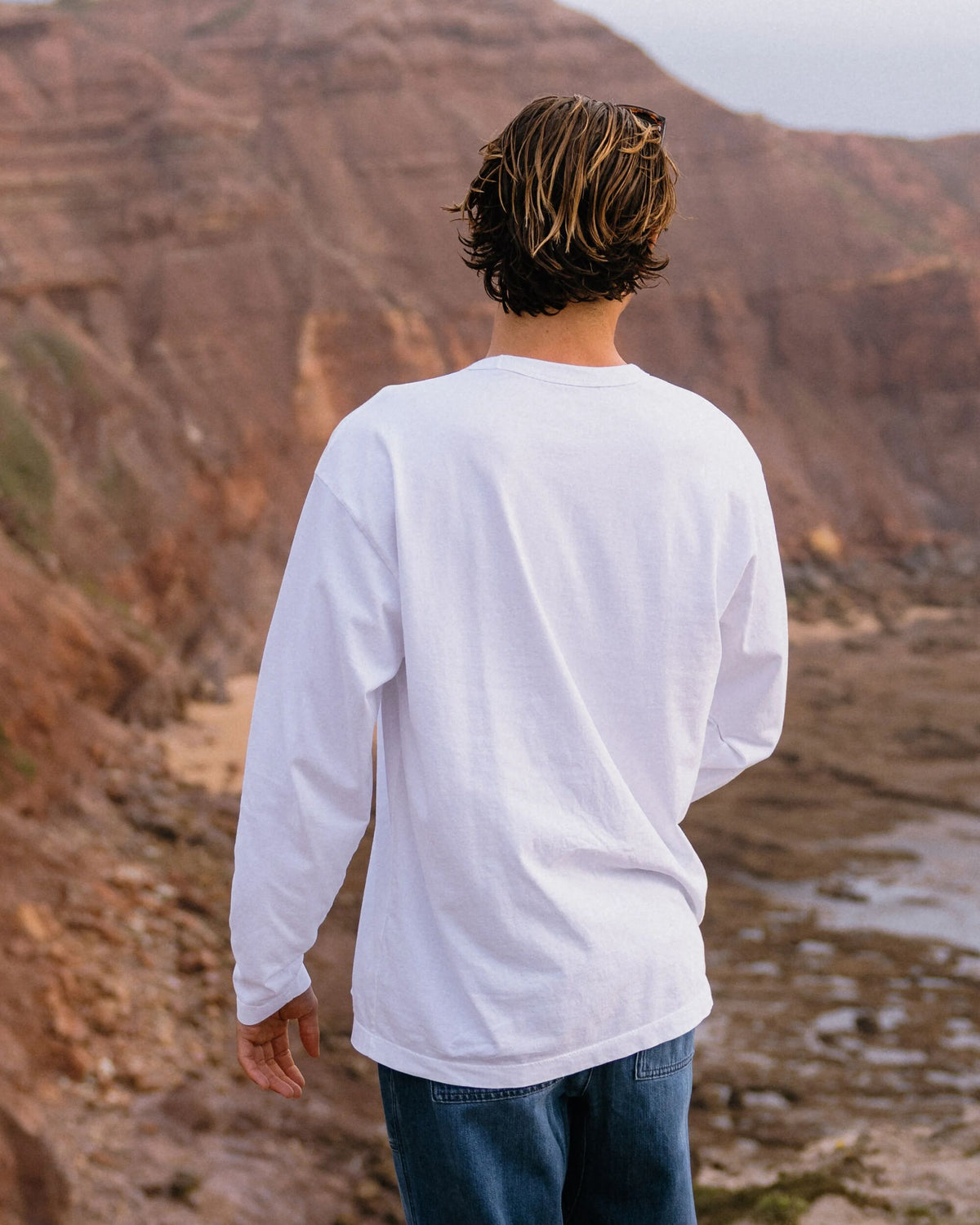 Heritage Relaxed Fit LS T-Shirt - White - Lifestyle