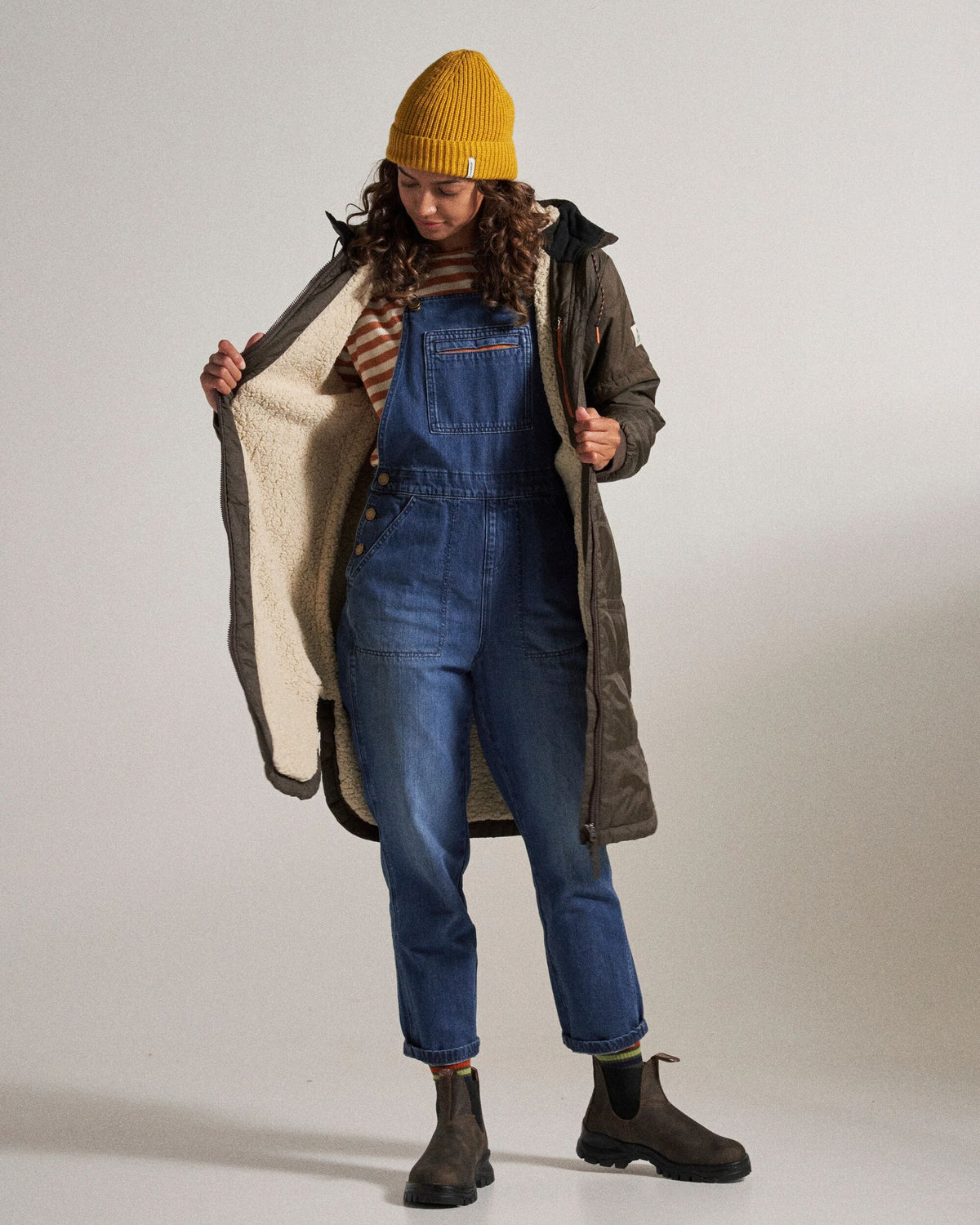 Flora Sherpa Lined Parka - Coffee - Studio Model