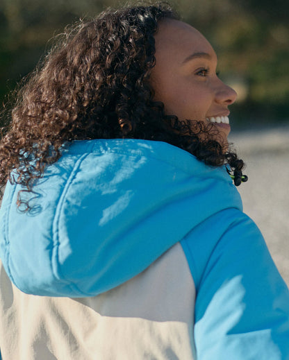 Ocean Insulated Anorak - Bluejay/Feather - Lifestyle