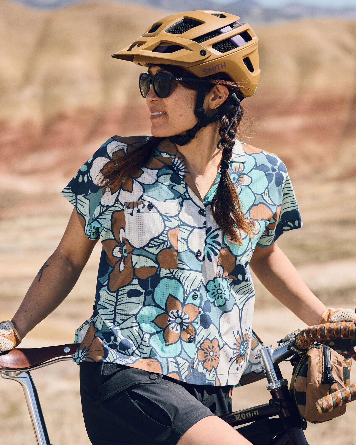 365 Active Boxy Shirt - Vintage Floral Aqua - Lifestyle