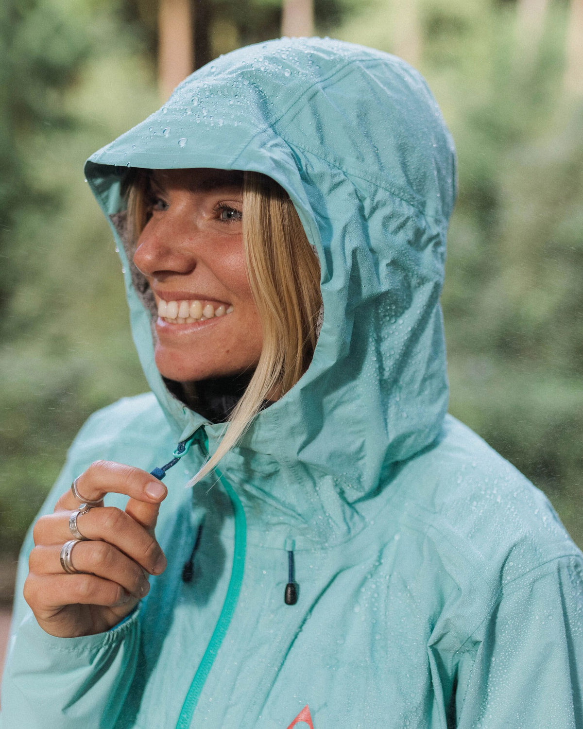 Trailscape Light Women's Waterproof Jacket - Aqua - Lifestyle