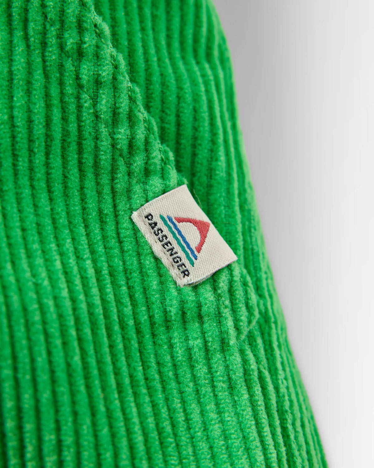 Avian Cord Short - True Green - Flatlay