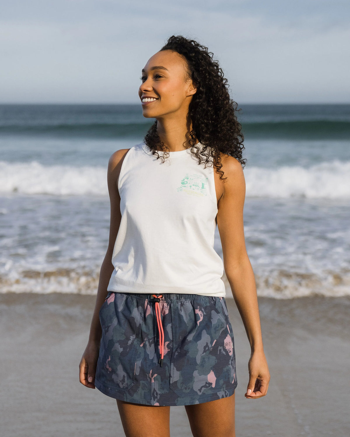 Better Outside Cotton Vest - Marshmallow - Lifestyle