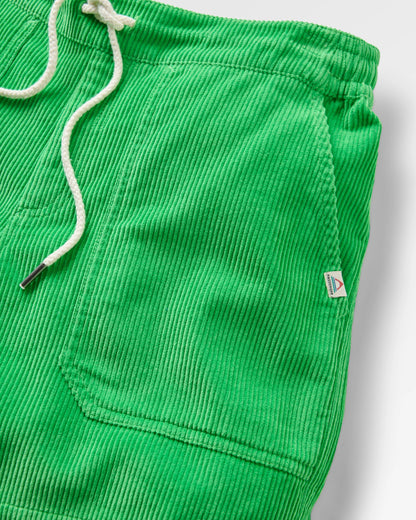 Avian Cord Short - True Green - Flatlay