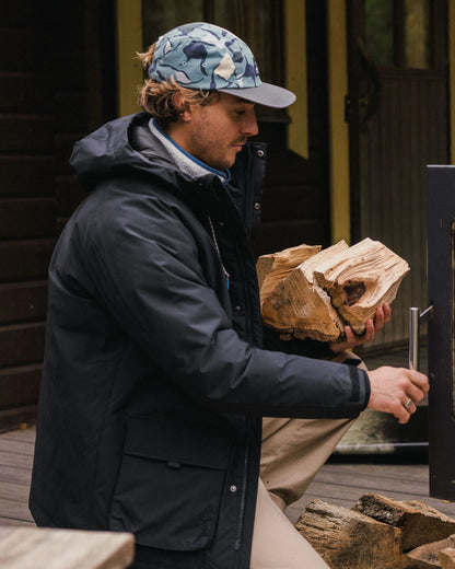 Baltic Insulated Parka - Black - Lifestyle