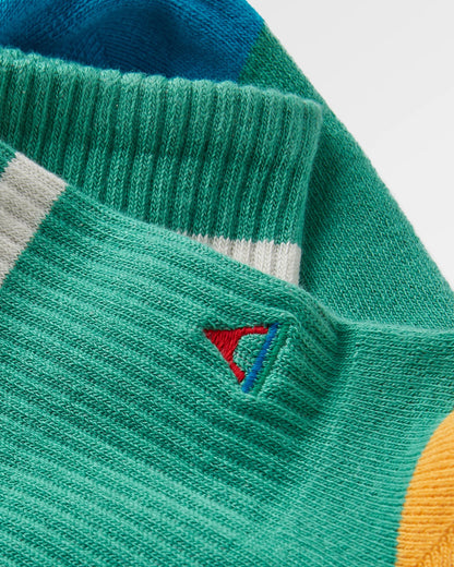 Classic Midweight Crew Socks - Arctic - Flatlay