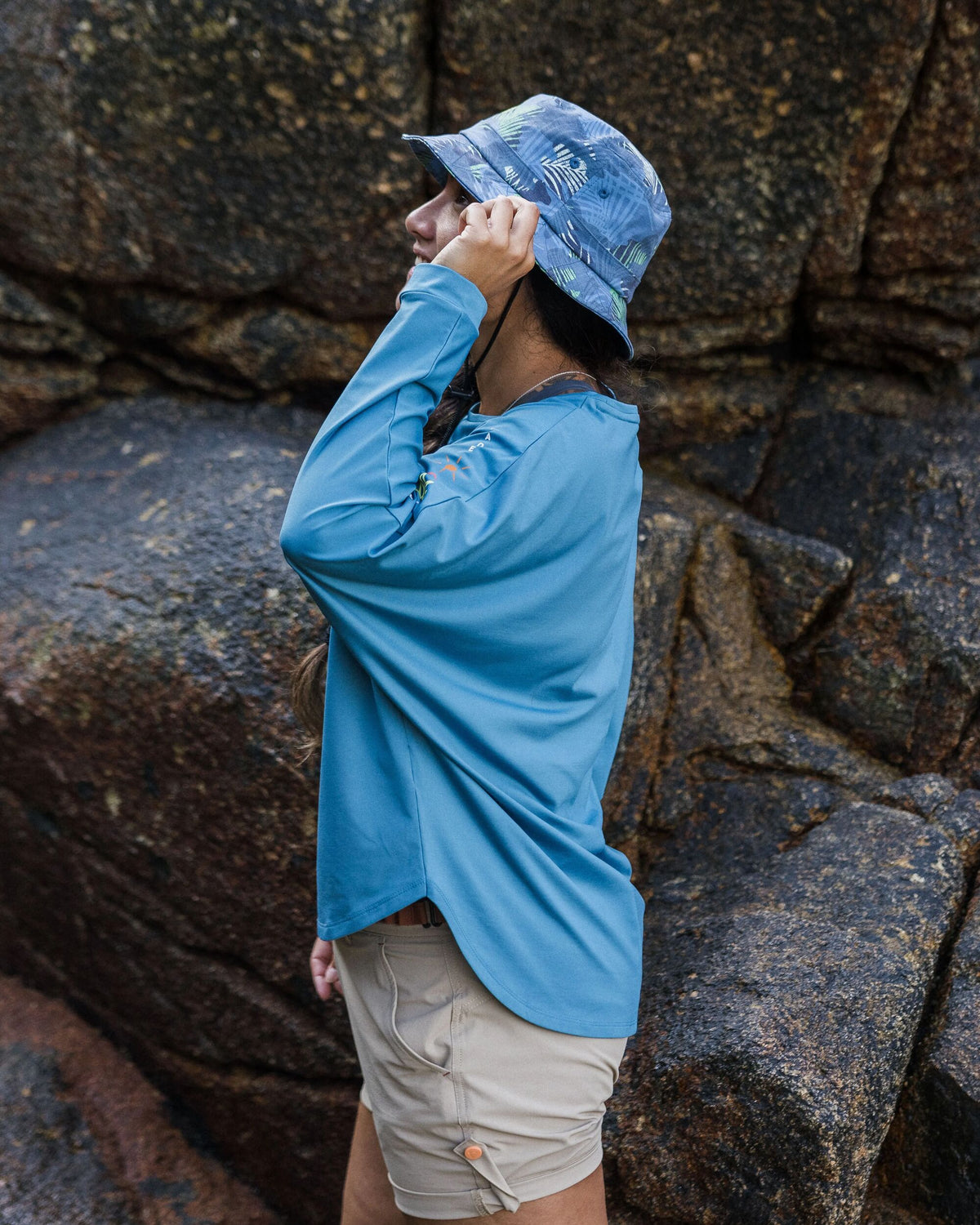 Hatha Active Top - Blue Steel - Lifestyle