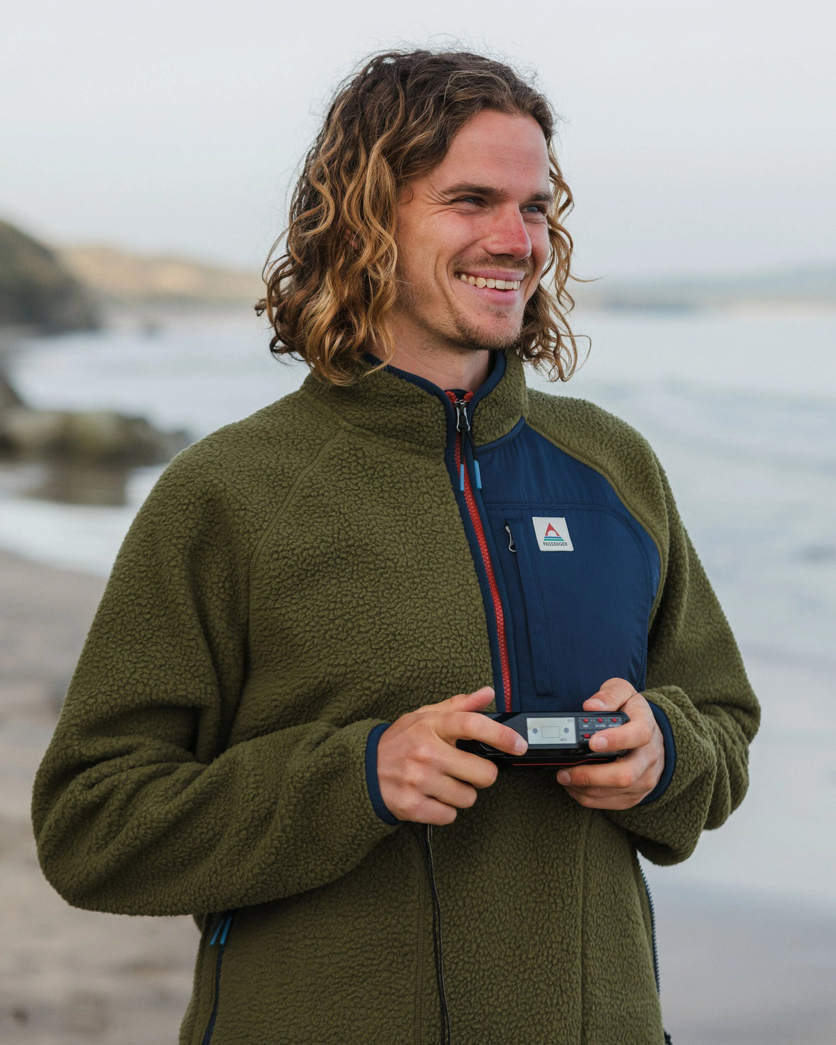 Offgrid 1/2 Zip Sherpa Fleece - Khaki - Lifestyle