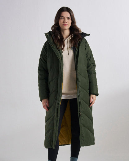 Tasman Long Insulated Jacket - Fir Tree - Studio Model