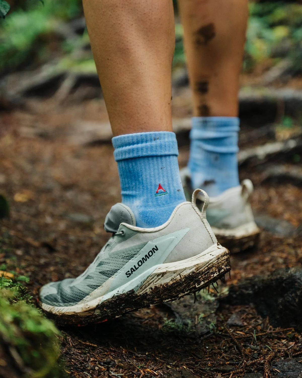 Mid-weight Crew Socks - Tie Dye Cornflower - Lifestyle